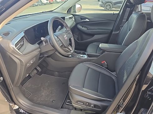 New 2026 Buick Encore GX Avenir w/ Avenir Convenience Package image 9