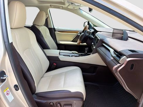 Used 2019 Lexus RX 350 FWD w/ Navigation Package image 16