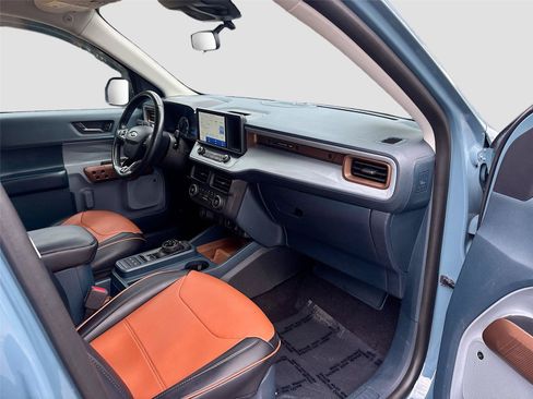 Used 2022 Ford Maverick Lariat w/ Lariat Luxury Package FWD image 29