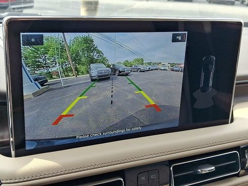 Certified 2023 Lincoln Nautilus Reserve AWD/4WD image 19