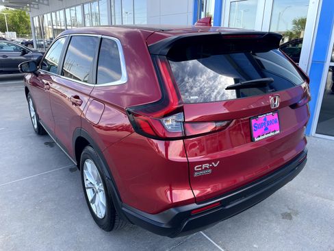 Certified 2025 Honda CR-V EX image 2