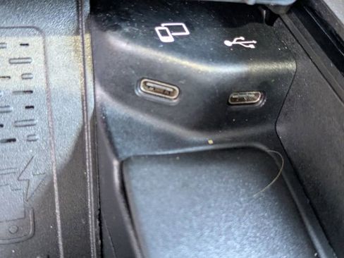 Used 2023 Mercedes-Benz GLE 350 4MATIC image 25