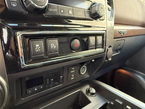 Used 2016 Nissan Titan Platinum Reserve AWD/4WD image 37