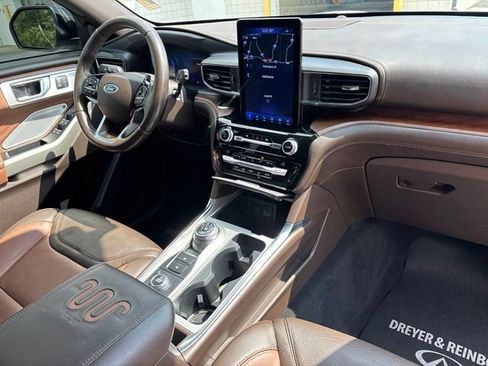 Used 2021 Ford Explorer King Ranch w/ Premium Technology Package AWD/4WD image 29