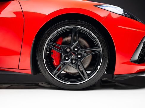 Used 2020 Chevrolet Corvette Stingray Premium Cpe w/ 3LT Preferred Equipment Group RWD image 43