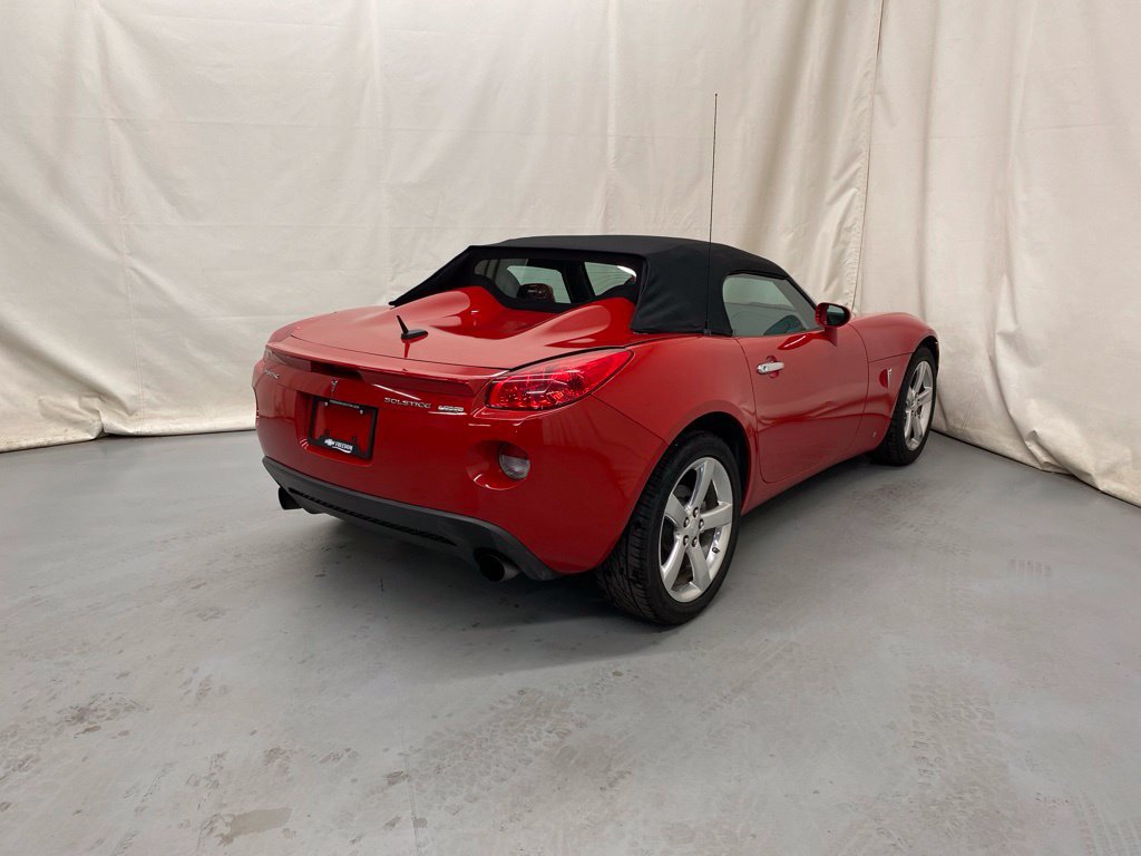 Used 2008 Pontiac Solstice GXP w/ Premium Package RWD image 6