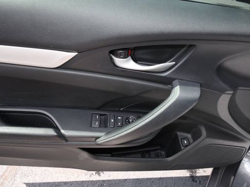Used 2020 Honda Civic Sport image 15