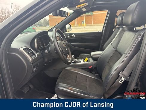 Used 2018 Jeep Grand Cherokee Altitude image 20