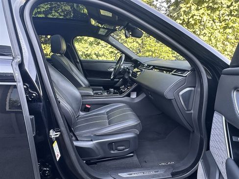 Used 2018 Land Rover Range Rover Velar S AWD/4WD image 12