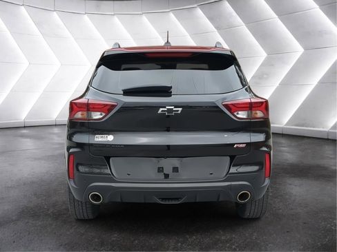 Used 2021 Chevrolet TrailBlazer RS w/ Sun and Liftgate Package AWD/4WD image 4