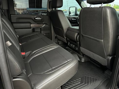 Used 2022 Chevrolet Silverado 2500 LTZ AWD/4WD image 18