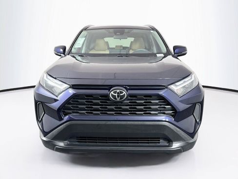 Certified 2022 Toyota RAV4 XLE w/ Convenience Package FWD image 7