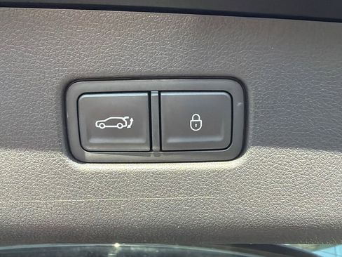 Used 2026 Genesis GV70 2.5T image 19