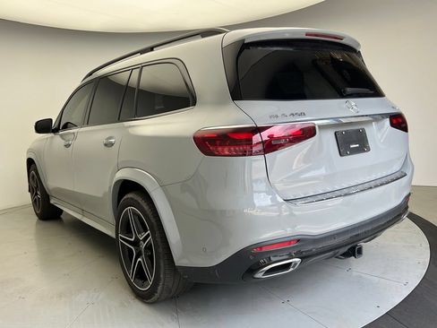 Used 2024 Mercedes-Benz GLS 450 4MATIC image 4
