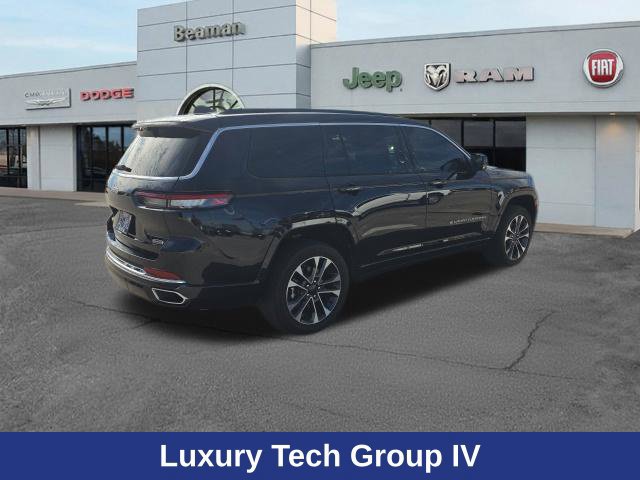 Used 2024 Jeep Grand Cherokee L Overland w/ Luxury Tech Group IV AWD/4WD image 3