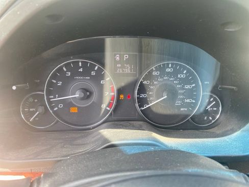 Used 2012 Subaru Outback 2.5i Limited AWD/4WD image 7