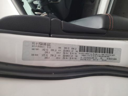 Used 2017 Jeep Grand Cherokee Laredo AWD/4WD image 33