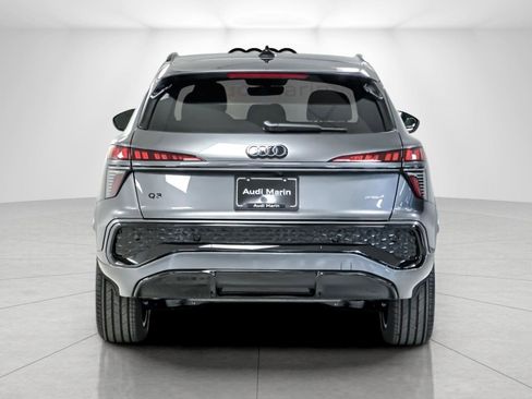 New 2026 Audi Q3 quattro 2.0T AWD/4WD image 4