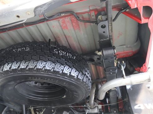 Used 2000 Toyota Tacoma 4x4 Regular Cab image 38