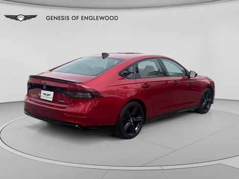 Used 2023 Honda Accord Sport image 8