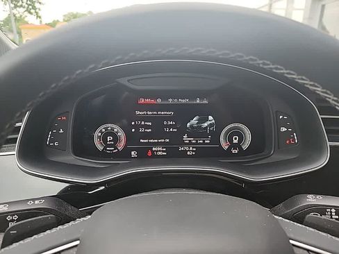 Certified 2025 Audi Q7 3.0T Premium Plus AWD/4WD image 24