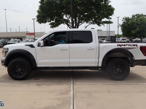 Used 2024 Ford F150 Raptor image 9