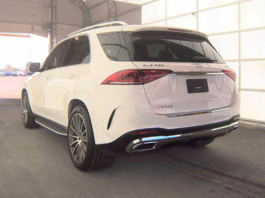 Used 2023 Mercedes-Benz GLE 450 4MATIC w/ AMG Line Exterior image 4