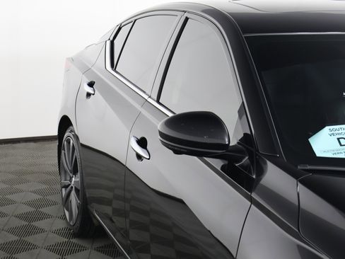 Used 2019 Nissan Altima 2.0 Edition One image 14