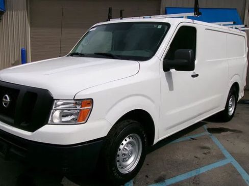 Used 2020 Nissan NV 1500 S RWD image 5