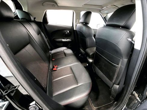 Used 2015 Nissan Juke SL image 24