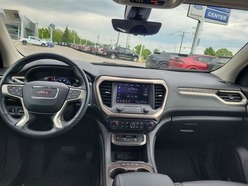 Used 2020 GMC Acadia Denali w/ Denali Ultimate Package AWD/4WD image 10