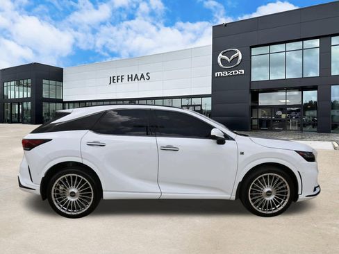 Used 2024 Lexus RX 500h F Sport w/ Convenience Package AWD/4WD image 5