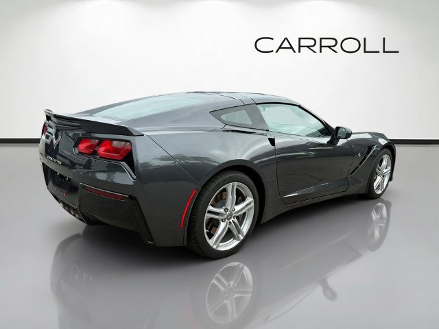 Used 2017 Chevrolet Corvette Stingray Coupe w/ 1LT RWD image 3