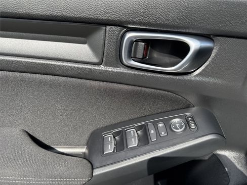 Used 2024 Honda Civic Sport image 17