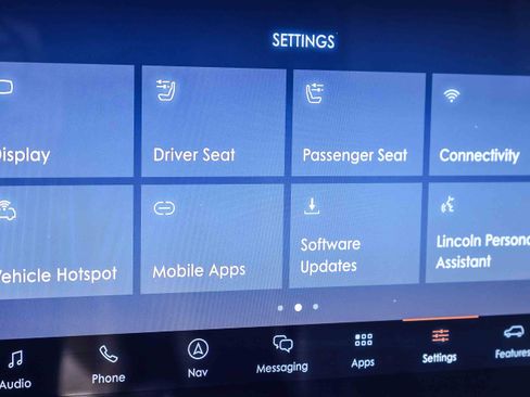 Used 2023 Lincoln Navigator Reserve image 5