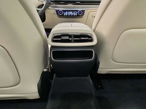 Used 2024 Genesis G80 image 10