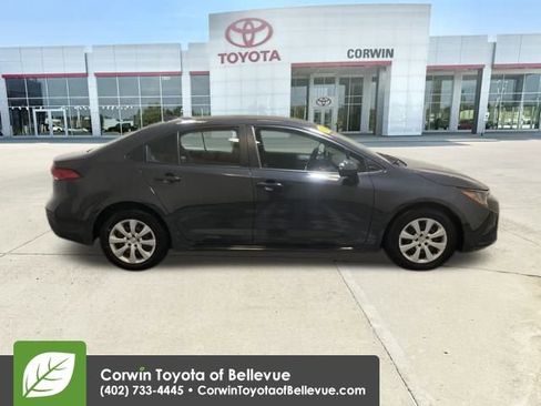 Used 2024 Toyota Corolla LE image 6