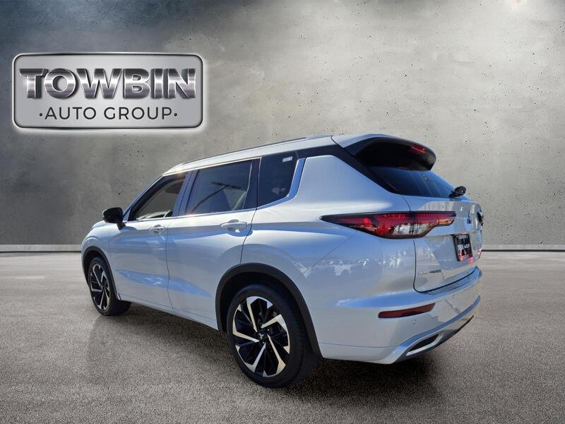 Used 2024 Mitsubishi Outlander SEL FWD image 7