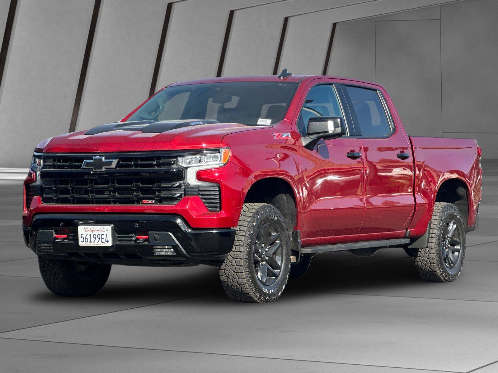 Used 2025 Chevrolet Silverado 1500 LT Trail Boss w/ LT Trail Boss Premium Package AWD/4WD image 8
