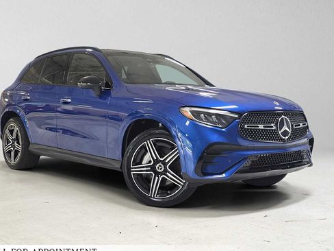 Used 2026 Mercedes-Benz GLC 300 4MATIC image 1