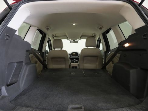 Used 2015 Ford Escape SE w/ SE Chrome Package image 25