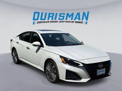 Used 2023 Nissan Altima 2.5 SL