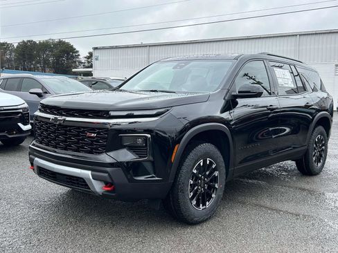 New 2026 Chevrolet Traverse Z71 w/ Enhanced Driving Package image 7