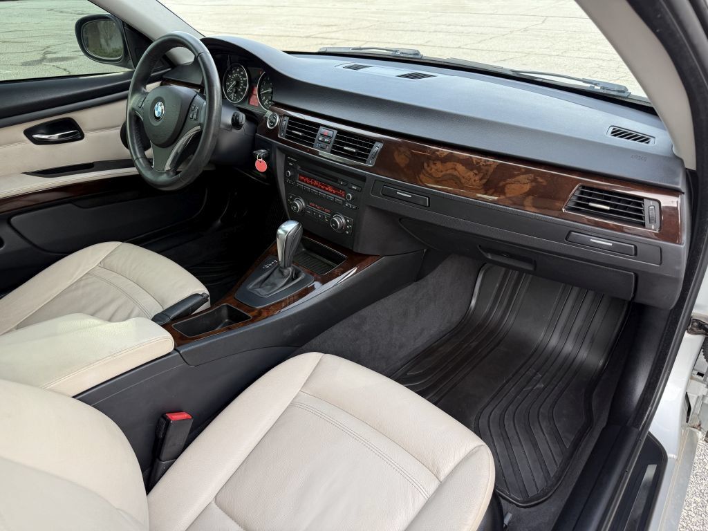 Used 2012 BMW 328i Coupe RWD image 21