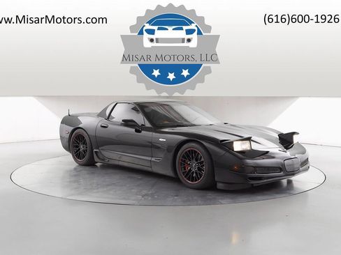 Used 2002 Chevrolet Corvette Z06 RWD image 10