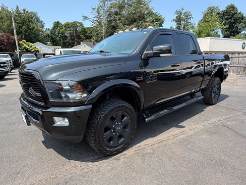 Used 2018 RAM 2500 Big Horn w/ Sport Appearance Group AWD/4WD image 2
