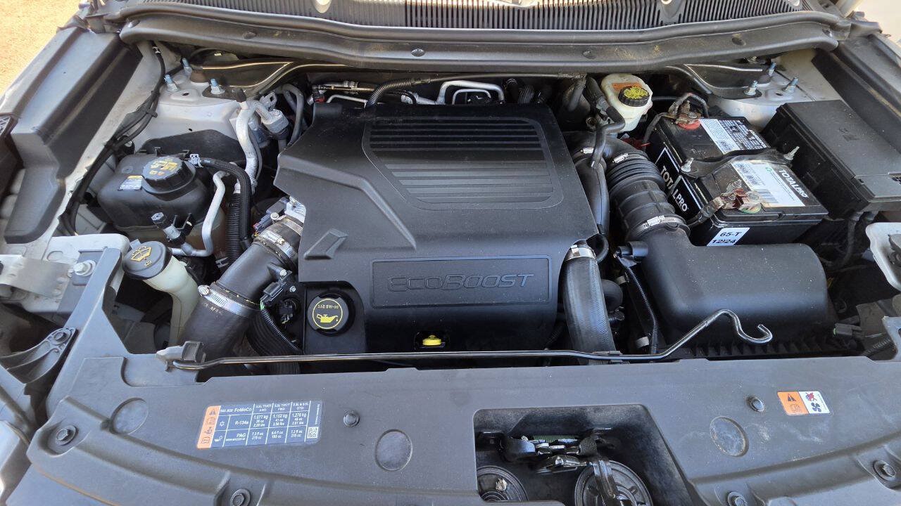 Used 2016 Ford Explorer Sport w/ Equipment Group 401A AWD/4WD image 13