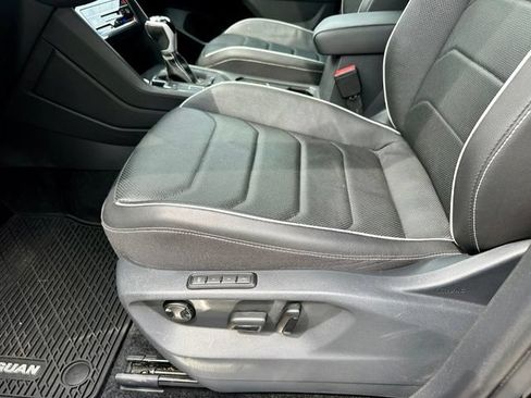 Certified 2024 Volkswagen Tiguan SEL R-Line AWD/4WD image 14