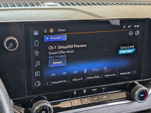 Used 2024 Chevrolet Colorado Trail Boss w/ Advanced Trailering Package AWD/4WD image 30