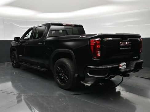 Used 2024 GMC Sierra 1500 Elevation w/ Elevation Premium Package AWD/4WD image 12